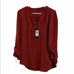 NWT ADRIANNA PAPELL ROLL TAB SLEEVES BLOUSE